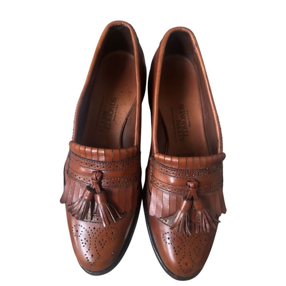 Allen Edmonds size 9 - Picture 7 of 8